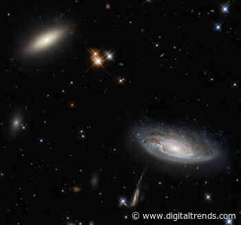 A pair of sparkling galaxies shine in this Hubble image