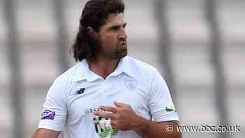 County Championship: Gloucestershire reach 214-6 in pivotal clash with Hampshire