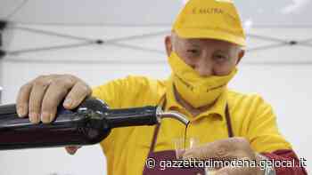 Modena, in centro c'è Nocinopoli: la gran festa del Nocino - La Gazzetta di Modena