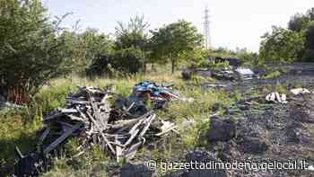 Modena Incendio doloso agli orti di via Nobili Si cerca il piromane - La Gazzetta di Modena