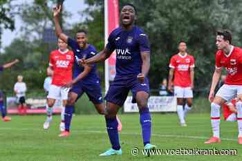 🎥 Anderlecht en AZ houden elkaar in evenwicht, Van Crombrugge laat zich opmerken - Voetbalkrant.com