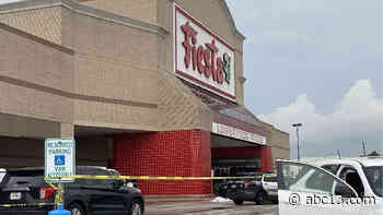 Man found shot to death outside a Fiesta in southwest Houston, HPD says - KTRK-TV