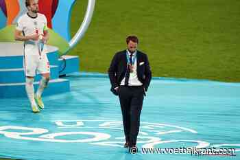 Southgate neemt verantwoordelijkheid voor wissels, analist Keane kijkt naar Grealish en Sterling: &quot;Zij kunnen toch geen 19-jarige gast de verantwoordelijkheid laten pakken?&quot;