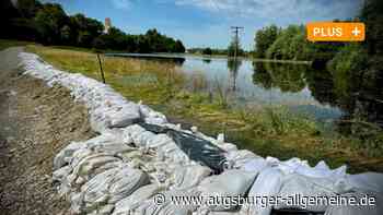 Starkregen, Sandsäcke, Überschwemmungen: Feuerwehren weiter im Dauereinsatz