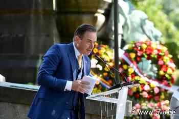Stad Antwerpen viert Vlaamse feestdag met herdenking op Schoonselhof - Gazet van Antwerpen