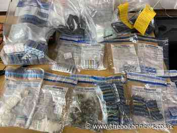 Huge haul of drugs seized from Halliwell house - The Bolton News