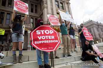 Texas Democratic Lawmakers Flee State to Thwart Voting Restrictions