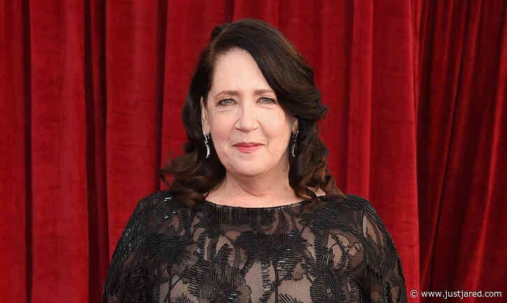 Ann Dowd Cancels Remainder of Performances in Off-Broadway Play Due to 'Pressing Family Matter'