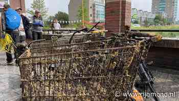 Magneetvissers halen 3100 euro op voor kankerpatiënten (en halen 63 fietsen en 33 winkelwagentjes uit water) - RTV Rijnmond