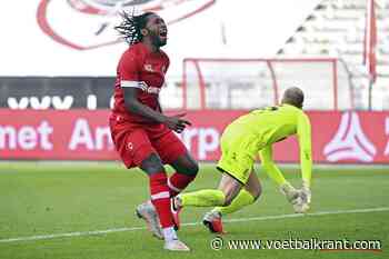 Mbokani begrijpt leeftijdsprobleem niet: &quot;Ik scoorde. Alsof dat niet het belangrijkste is&quot;