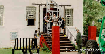 Genius at Work: 29 MacArthur Fellows Show Their Art in Chicago