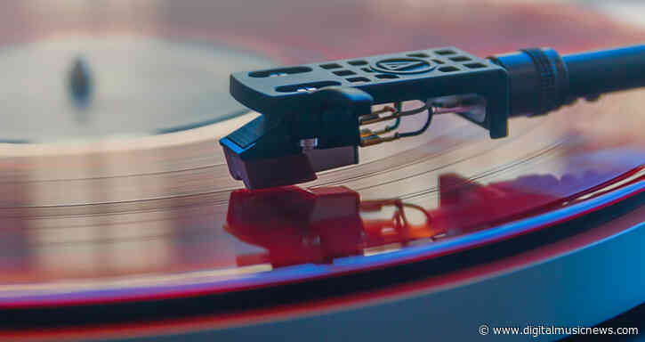 Global Music Streaming, Stateside Vinyl Sales Experienced Massive Growth During 2021’s Initial Half