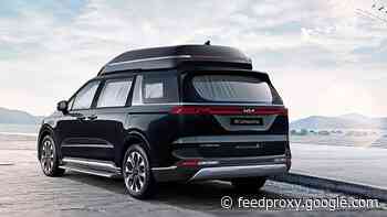 Kia Carnival Hi-Limousine is something else     - Roadshow