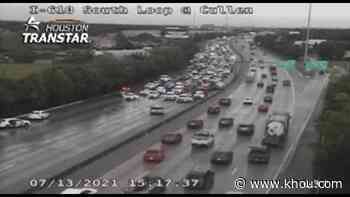 All westbound lanes of South Loop at Scott Street closed where HPD says chase ended - KHOU.com