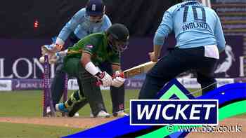 England v Pakistan: Matt Parkinson bowls Imam ul-Haq for 56
