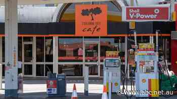 Authorities investigate possible Adelaide medi-hotel breach and third COVID-19 exposure site connected to removalists