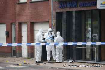 Plofkraak op AXA bankkantoor (tegenover politiekantoor) in Essen