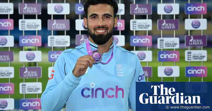 England reward Saqib Mahmood with call for T20 series with Pakistan