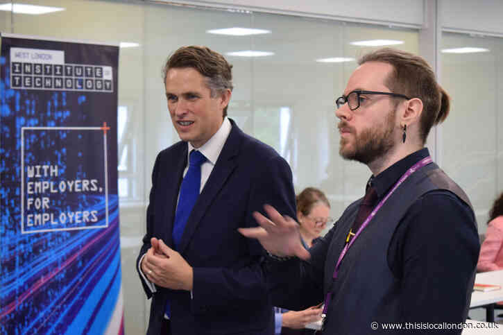 Gavin Williamson joins students, staff and employers at West London Institute of Technology and Uxbridge College to celebrate IoT National Launch