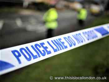 Forensics officers probe ‘unexplained death’ in Brixton