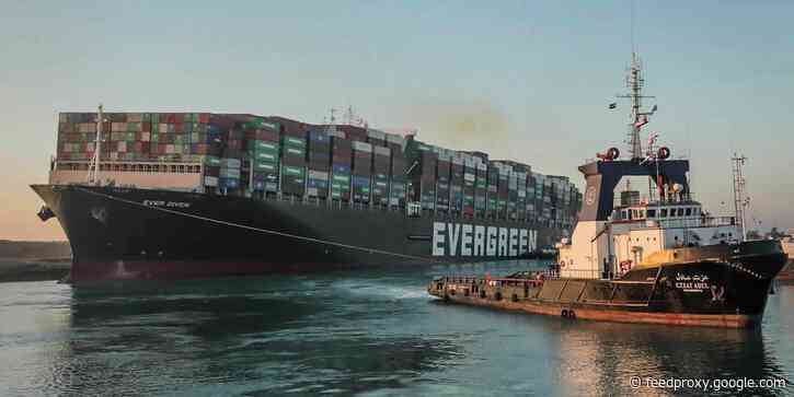 The CEO of a freight-booking company explains the reason behind shipping delays: 'It's simple, Americans are buying more stuff'