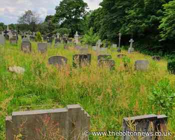 Bolton Council slammed by residents over state of Heaton Cemetery - The Bolton News