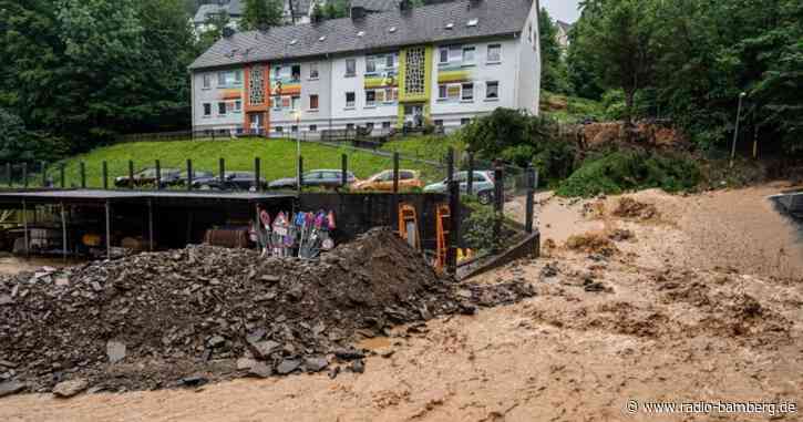 Neuer Starkregen: Vollgelaufene Keller, überflutete Straßen