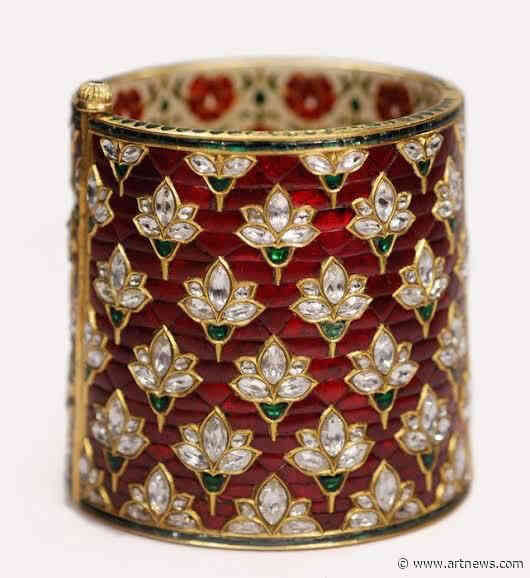 Objet: Gem Palace Lotus Cuff