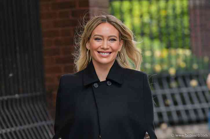 Hilary Duff Shares Intimate Photos From Home Birth, Thanks Her Family ‘Support System’