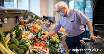 Food shortage warning in supermarkets as these Christmas dinner items at risk - Daily Record