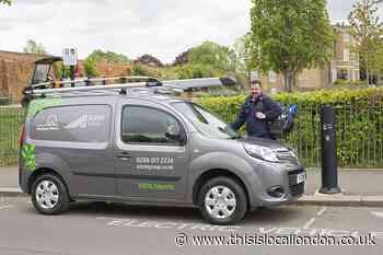 Aston Group and Waltham Forest College sights partnership expansion with electrical vehicle charger installation course