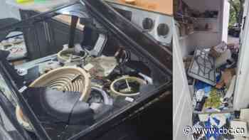 Cambridge, Ont., mosque vandalized in 'act of hate'