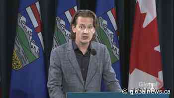 ‘A lot to consider’ before doing away with daylight saving time: Service Alberta minister