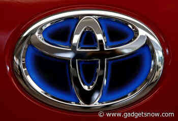 Toyota buys US mapping, road data firm to bulk up driverless tech