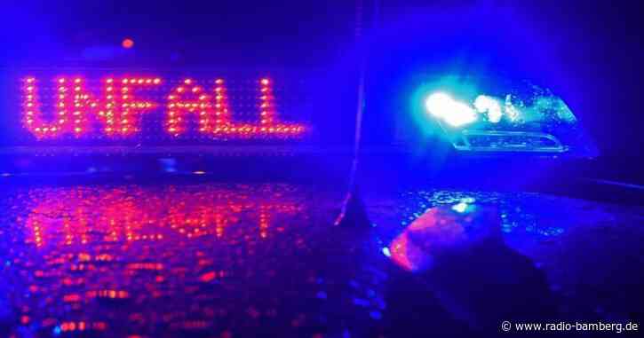 Unfall mit sechs Autos und mehreren Verletzten