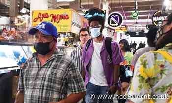 Los Angeles County again ordering residents to wear masks indoors as Covid-19 cases spike