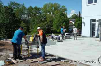 Helfer des TV Hardheim erweitern Terrasse - Fränkische Nachrichten