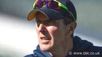 Mark Robinson: Warwickshire coach says ECB must ensure One-Day Cup is protected