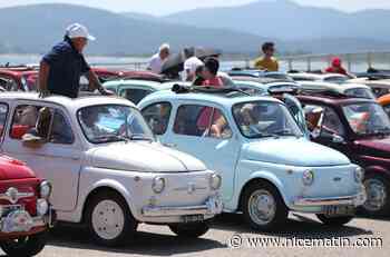 Monaco accueille un défilé d'une quarantaine de Fiat 500 samedi