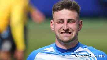 Stockport sign Barrow striker Quigley - BBC News