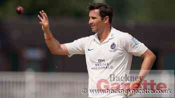 Murtagh leads the way in Middlesex victory over Leicestershire - Hackney Gazette