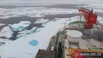 Greenland bans all oil exploration