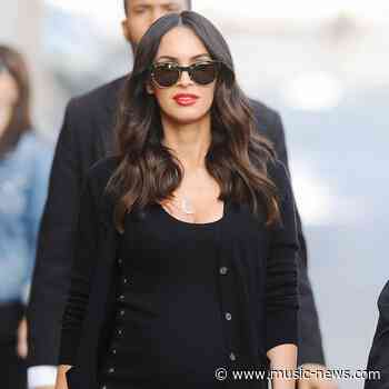 Megan Fox wrote list of pros and cons before dating Machine Gun Kelly