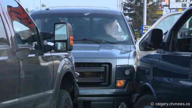 Calgary police officer won't face charges for firing weapon during takedown of stolen vehicle