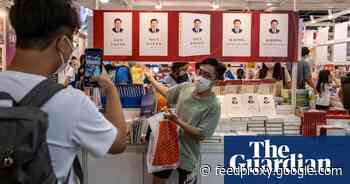 Hong Kong Book Fair Slims Down With Self-Censorship