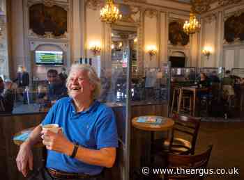Wetherspoon’s to relax face mask and table service rules