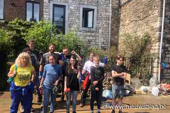 Drie wagens met vrijwilligers uit Hoboken naar rampgebied: “Ik ben gechoqueerd”