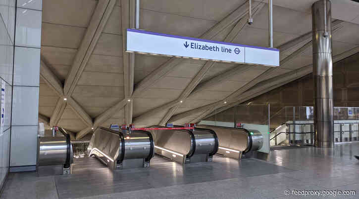 Farringdon station opens part of the Elizabeth line to the public