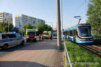 Unfall auf Stollberger Straße: 90-Jährige von Straßenbahn erfasst - Freie Presse