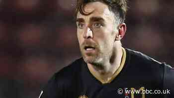 Richard Keogh: Blackpool sign ex-Derby and Republic of Ireland defender on one-year deal
